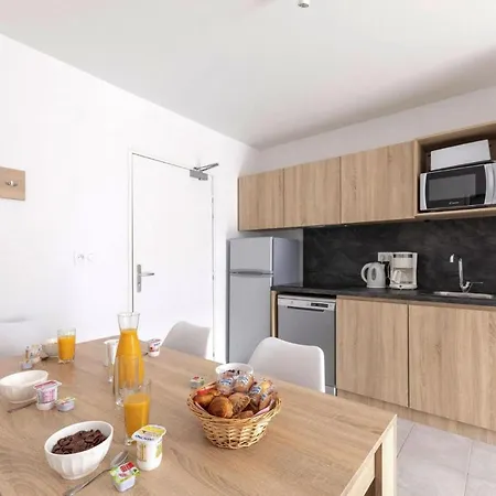 Holiday home Residence Prestige Reve D'Ile Rivedoux-Plage - Nat03100B-Gyb